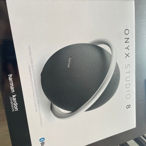 ONYX studio 8 høytaler