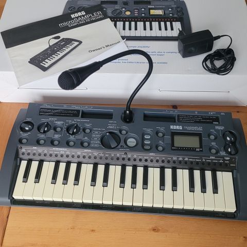 Korg Microsampler Sampling Keyboard