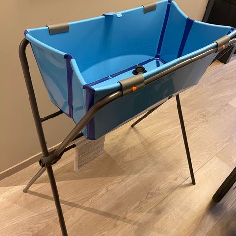 Stokke flexi bath m/ stativ