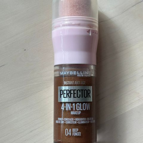 Maybelline Instant Age Perfector 4-in-1 Glow