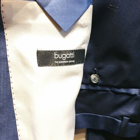 Dress fra Bugatti