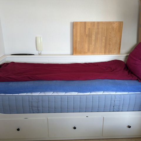 IKEA Hemnes seng selges
