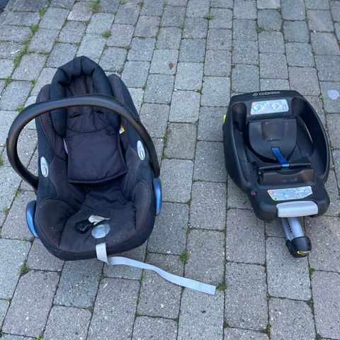 Maxicosi babystol med Easyfix