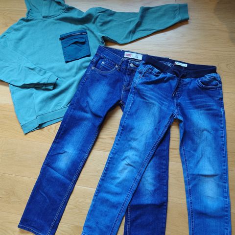 Genser og jeans 146-152