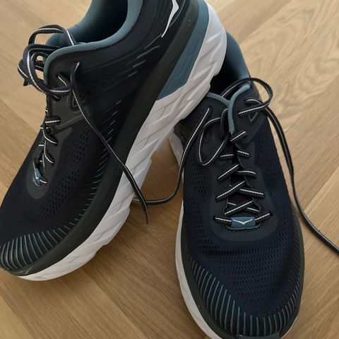 Hoka bondi 7 - str 43 1/3