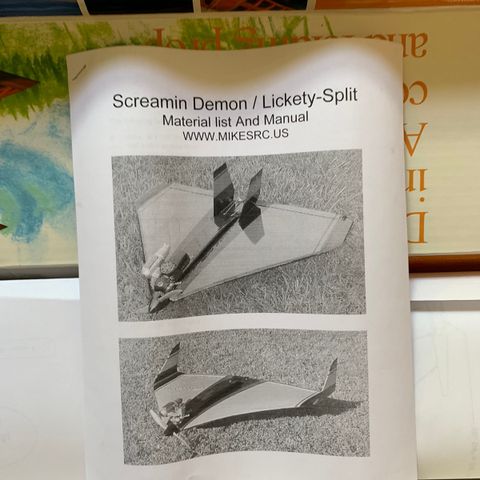 Screamin Demon modellfly kit