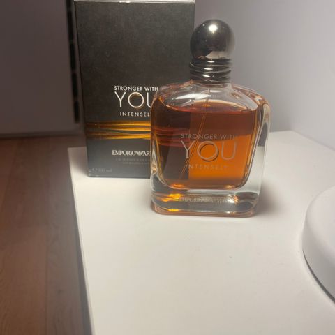 Armani stronger with you intensely 100 ml