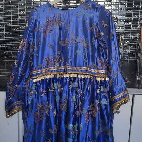 Afghansk klær til salgs
