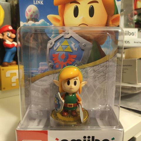 Zelda Link's Awakening Amiibo