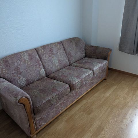 sofa laget av tekstil og eik, gratis, pickup