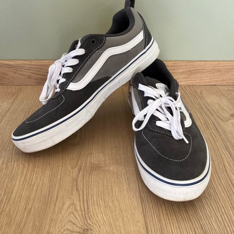 Vans str 46 til salgs!