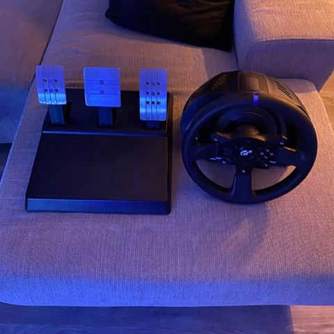 Thrustmaster T300RS GT + TH8A shifter