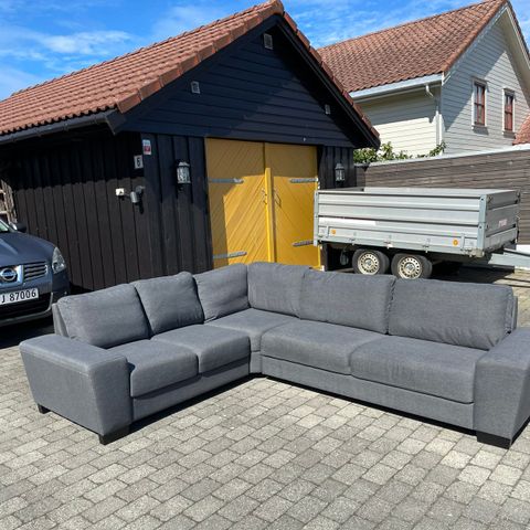 Gratis levering!🚚 Pen hjørnesofa i god tilstand!