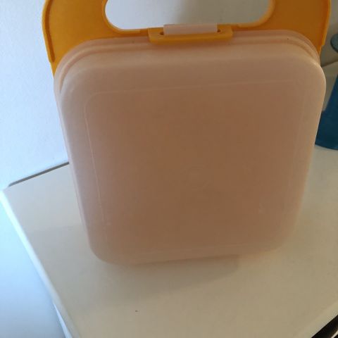 Tupperware retro lunsjboks