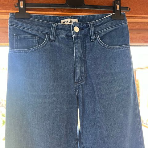 Acne jeans 27/32