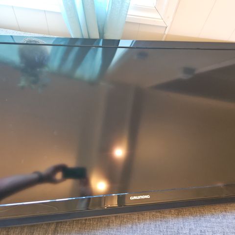 40' Grundig TV