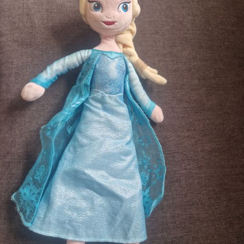 Frozen, Elsa og Anna