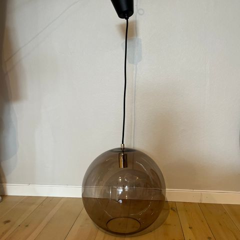 Northlight Globe Smoky taklampe 35 cm