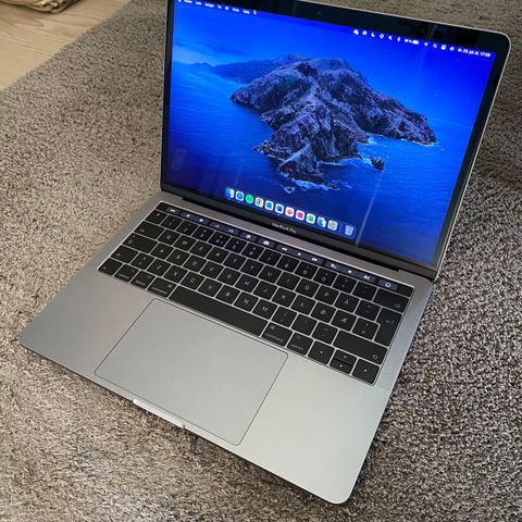 Strøken MacBook Pro 13’’ touchbar