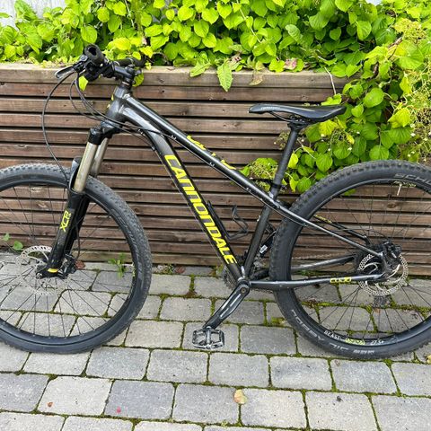 Cannondale hardtail 27,5 tommer