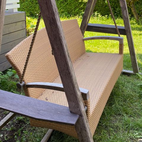 Hammock gis bort mot henting