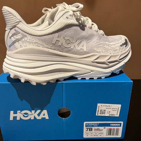 Hoka Stinson 7