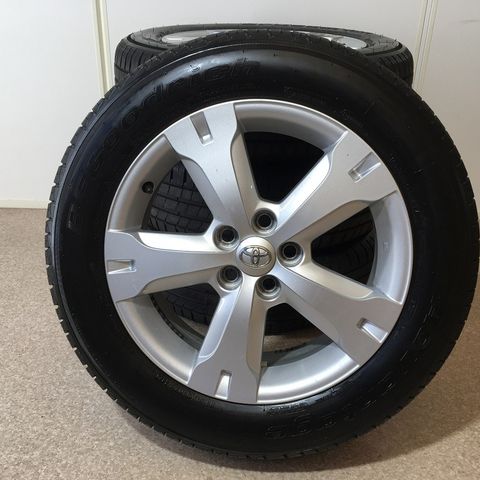 Originale Toyota Urban Cruiser felger med sommerdekk 195/60R16