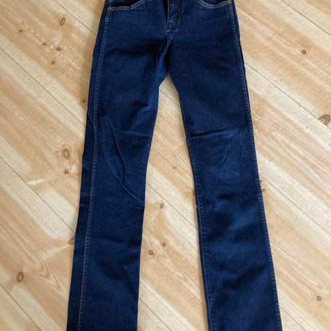 Wrangler bukse W25