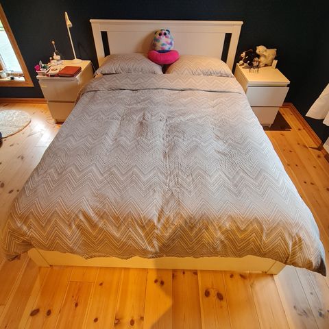 IKEA SONGESAND
senga–
140x200 cm
hvit/Luröy.