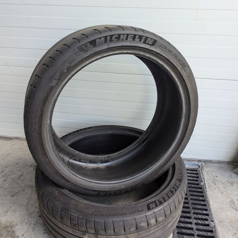 Michelin PS4 225/40 R19