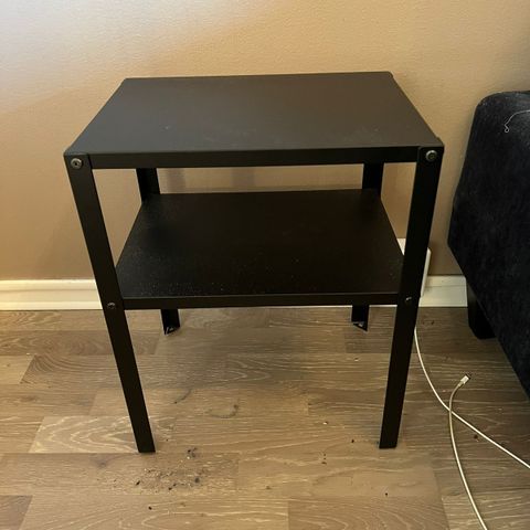 IKEA svart nattbord