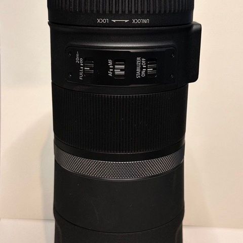 Canon RF 800mm f11 med stativ feste fot