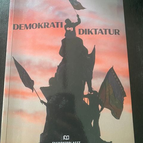 Demokrati og diktatur