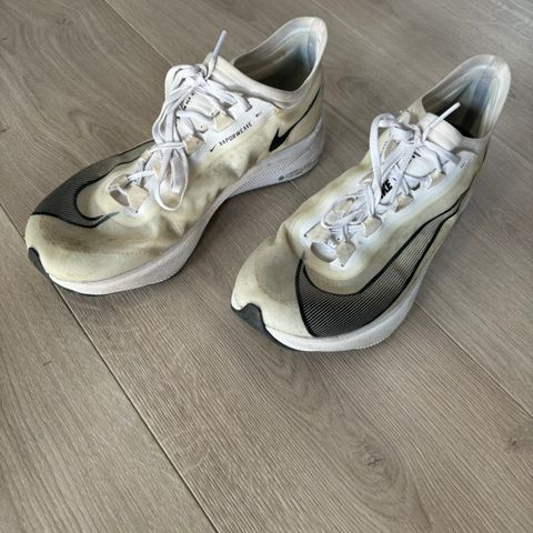 Nike zoom fly 3, Str 41