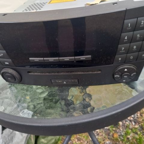 Mercedes original cd radio