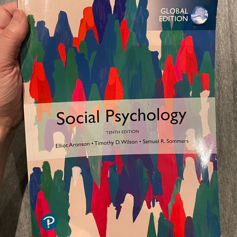 Social Psychology pensumbok