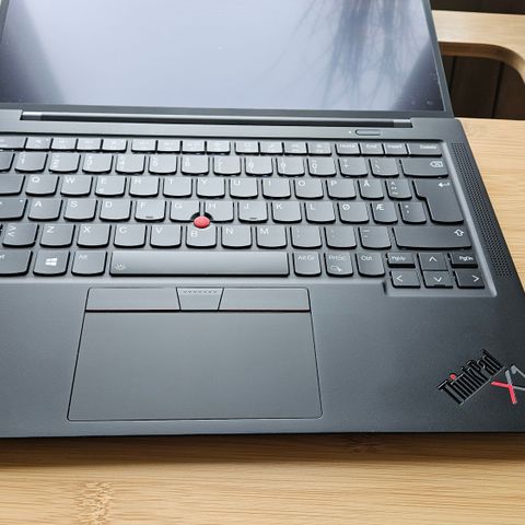 Lenovo Thinkpad X1 carbon Gen9