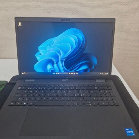 Dell Latitude Bærbar Pc