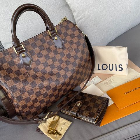 Louis Vuitton Speedy Bandouliere 30 og lømmebok