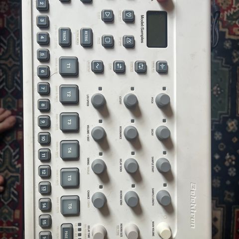 Elektron model:samples