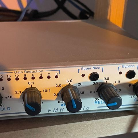 FMR Audio RNC1773 (Really nice compressor)