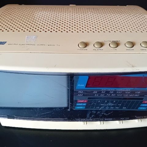 VINTAGE KLOKKERADIO MED TV - ELSOUND RT-7