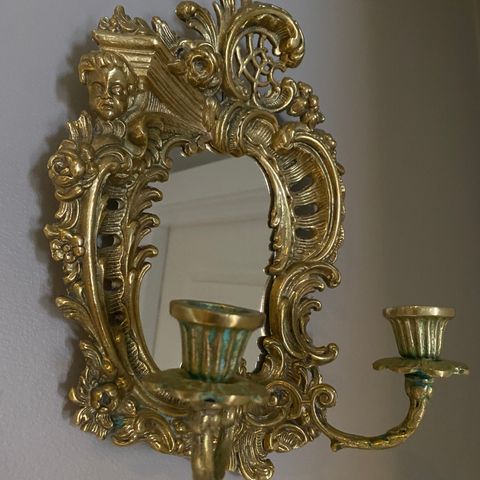 Antikk speillampett