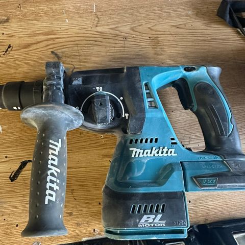 Makita dhr 243