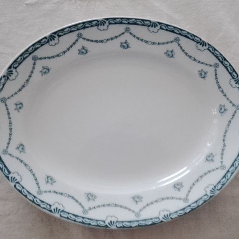 Lite fat, Semi-Porcelain fra Cheltenham-F.W. & Co