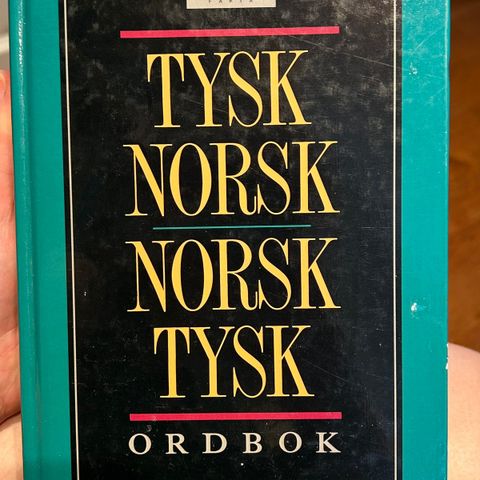 2 ordbøker. Norsk-tysk-spansk