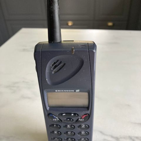 Ericsson S868