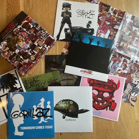 Gorillaz - The Singles Collection 2001 - 2011 (7’)