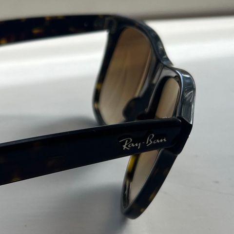 Ray-Ban Wayfarer RB 2140