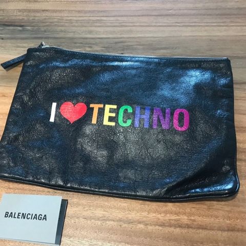 Balenciaga techno